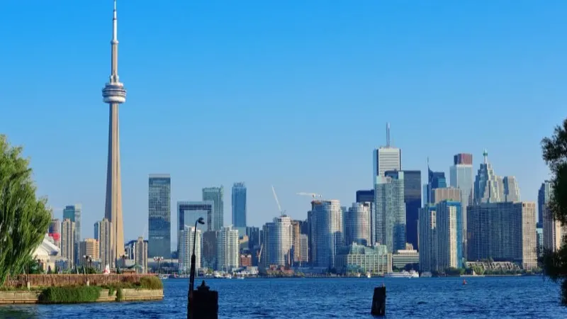 Study in Canada, Toronto skyline